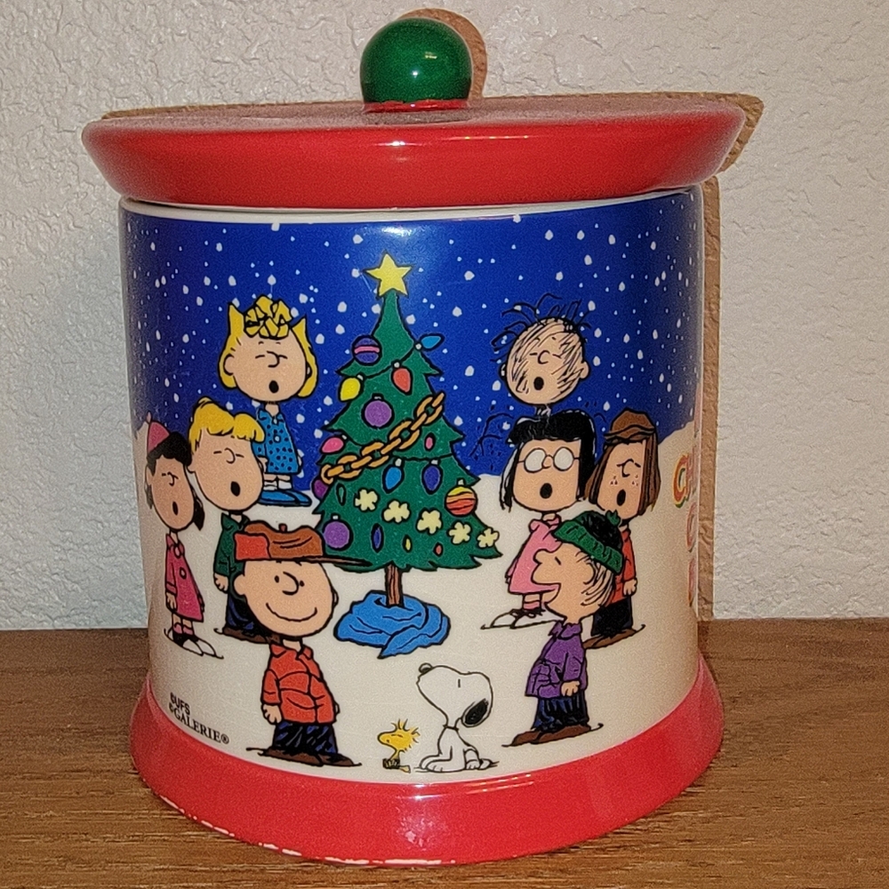 Charlie Brown Cookie Jar